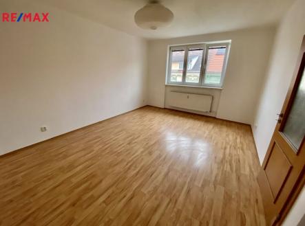 Pronájem bytu, 1+kk, 29 m²