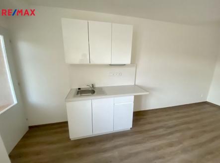 Pronájem bytu, 1+kk, 25 m²