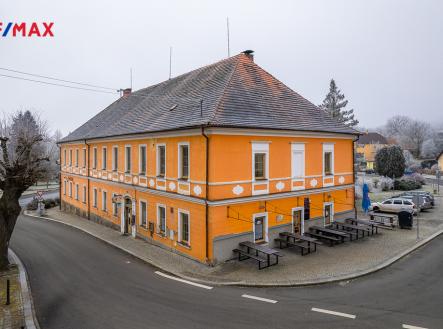 Prodej - obchodní prostor, 1 700 m²