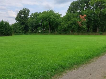 Prodej - pozemek pro bydlení, 1 076 m²