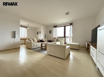 Pronájem bytu, 3+kk, 103 m² obrázek