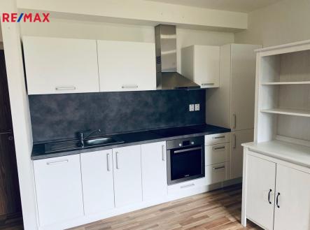 Pronájem bytu, 2+kk, 52 m²