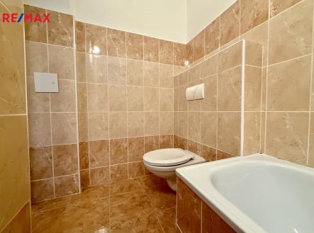 Pronájem bytu, 1+kk, 35 m²