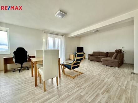 Pronájem bytu, 2+kk, 66 m²