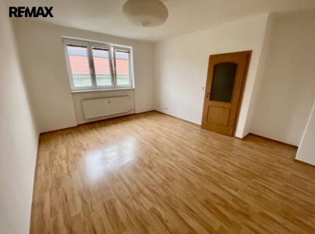 Pronájem bytu, 1+kk, 29 m²