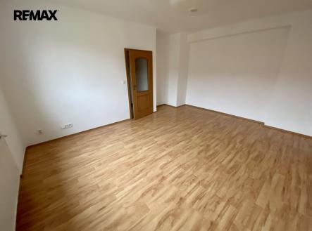 Pronájem bytu, 1+kk, 29 m²