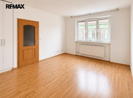 Pronájem bytu, 1+kk, 28 m²