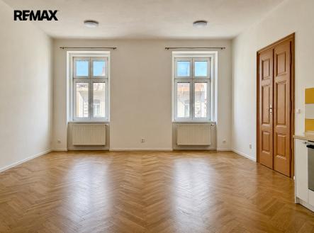 Pronájem bytu, 2+kk, 62 m²