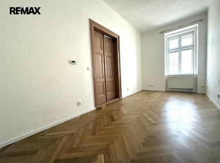 Pronájem bytu, 2+kk, 62 m²