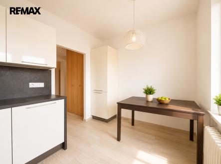Pronájem bytu, 3+1, 79 m²