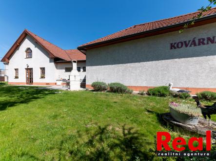 Prodej - dům/vila, 550 m²