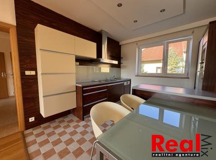 Prodej bytu, 3+kk, 84 m²