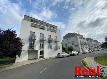 Prodej bytu, 3+kk, 92 m²