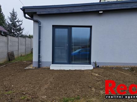 Pronájem bytu, 3+kk, 85 m²