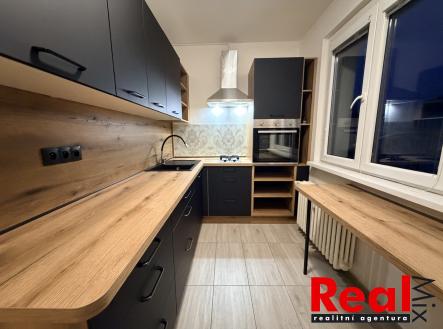 Pronájem bytu, 2+1, 60 m²