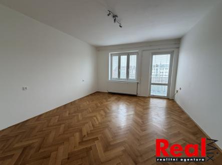 Pronájem bytu, 3+kk, 65 m²