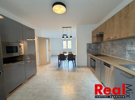 Pronájem bytu, 2+kk, 58 m²