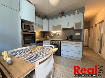 Prodej bytu, 2+1, 55 m²