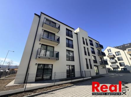 Pronájem bytu, 3+kk, 69 m²