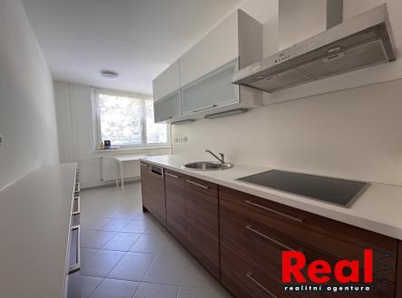 Pronájem bytu, 2+1, 65 m²