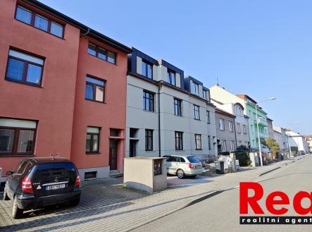 Pronájem bytu, 2+1, 70 m²