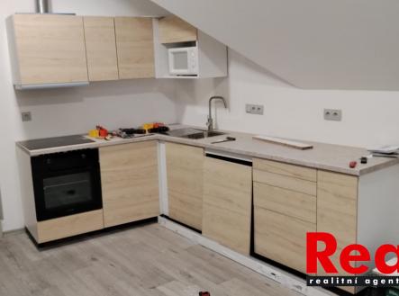 Pronájem bytu, 4+kk, 97 m²