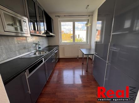 Prodej bytu, 2+kk, 80 m²