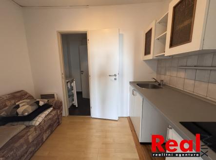 Pronájem bytu, 1+kk, 22 m²