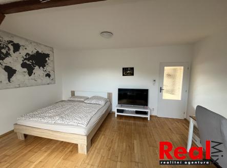 Pronájem bytu, 2+kk, 54 m²