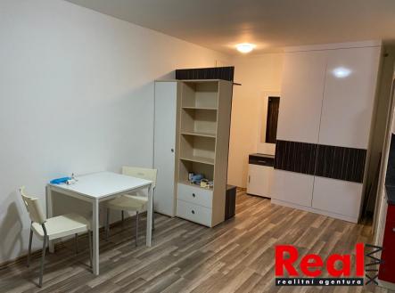 Pronájem bytu, 1+kk, 30 m²