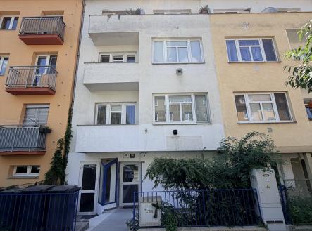 Pronájem obchodní prostory, 19 m²