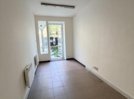 Pronájem obchodní prostory, 19 m²