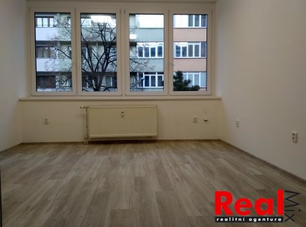 Pronájem, kancelář CP 19m2, ul. Bayerova, Brno - k.ú. Veveří