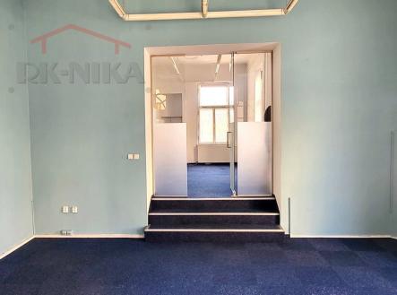 Pronájem kanceláře, 54 m²
