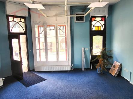 Pronájem kanceláře, 54 m²