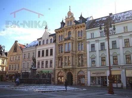 Pronájem kanceláře, 147 m²