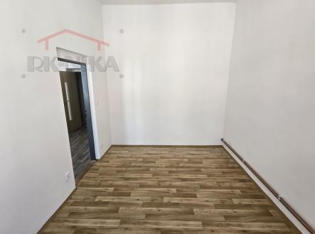 Pronájem bytu, 3+kk, 58 m²
