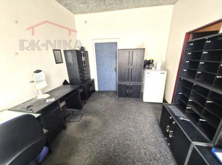 Pronájem kanceláře, 43 m²