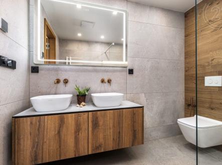 Prodej hotel, 99 m²