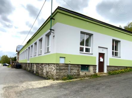 Prodej - výrobní prostor, 1 180 m² obrázek