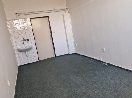 Pronájem - kanceláře, 16 m²