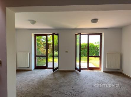 Pronájem domu/vily, 200 m²