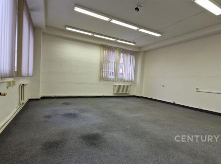 Pronájem kanceláře, 43 m²