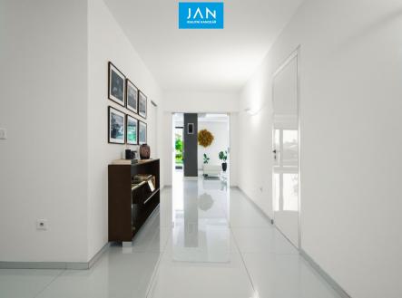 Prodej domu/vily, 385 m²