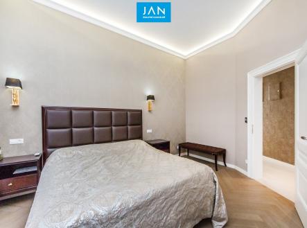 Pronájem bytu, 3+1, 105 m²