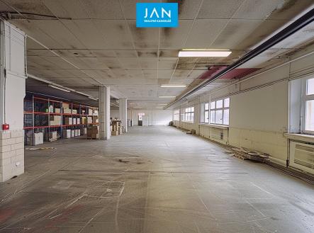 Prodej obchodní prostor, 1 200 m²