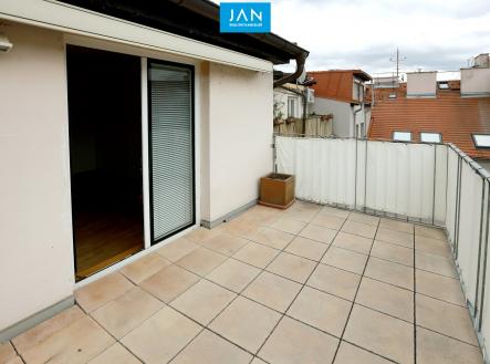 Pronájem bytu, 4+kk, 163 m²