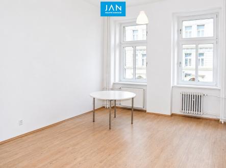 Pronájem bytu, 3+1, 100 m²