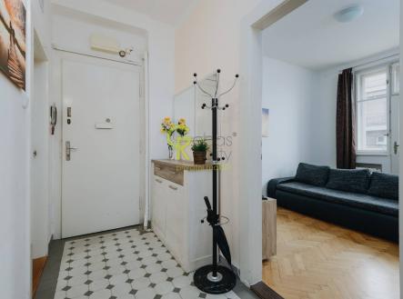 Pronájem bytu, 2+1, 58 m²