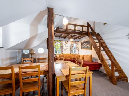 Prodej - penzion, 230 m²